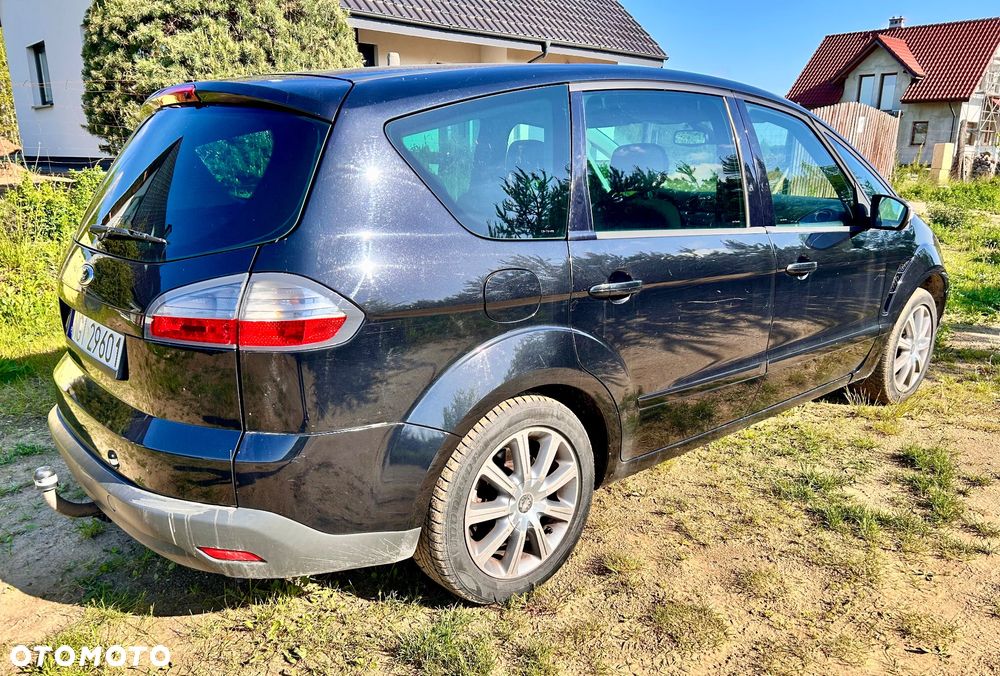 Ford S-Max 2.0 Ambiente - 2