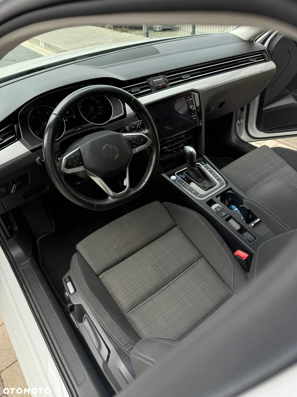 Volkswagen Passat - 8