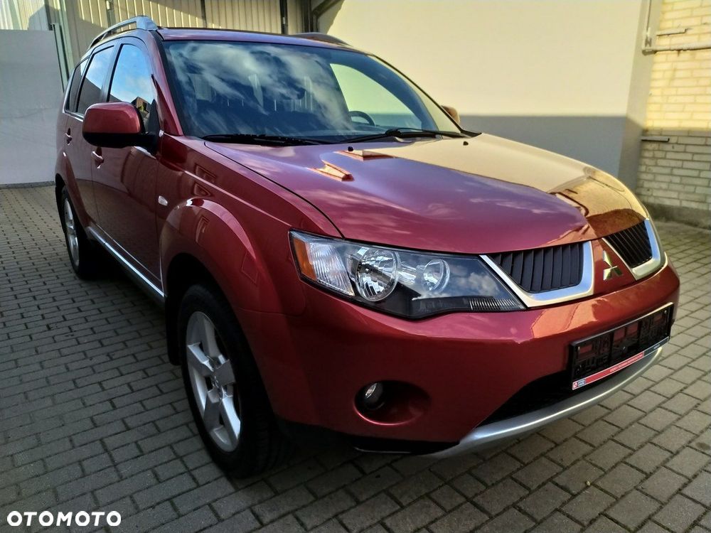 Mitsubishi Outlander 2.4 4WD CVT Intense - 9