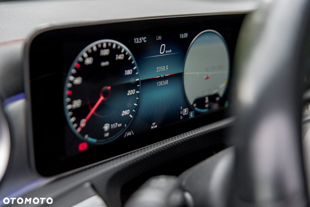 Mercedes-Benz CLA 220 Edition 1 7G-DCT - 37