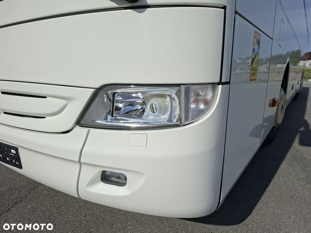 Mercedes-Benz Tourismo RHD-M - 19