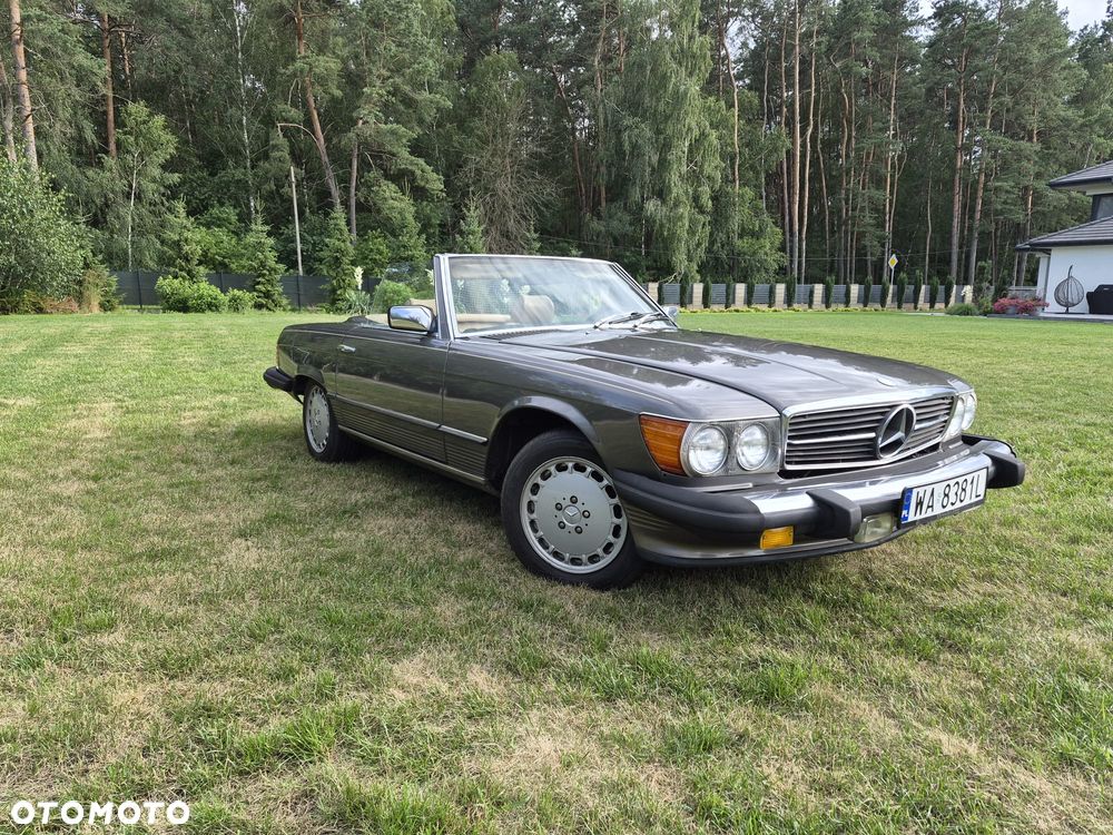 Mercedes-Benz SL - 1