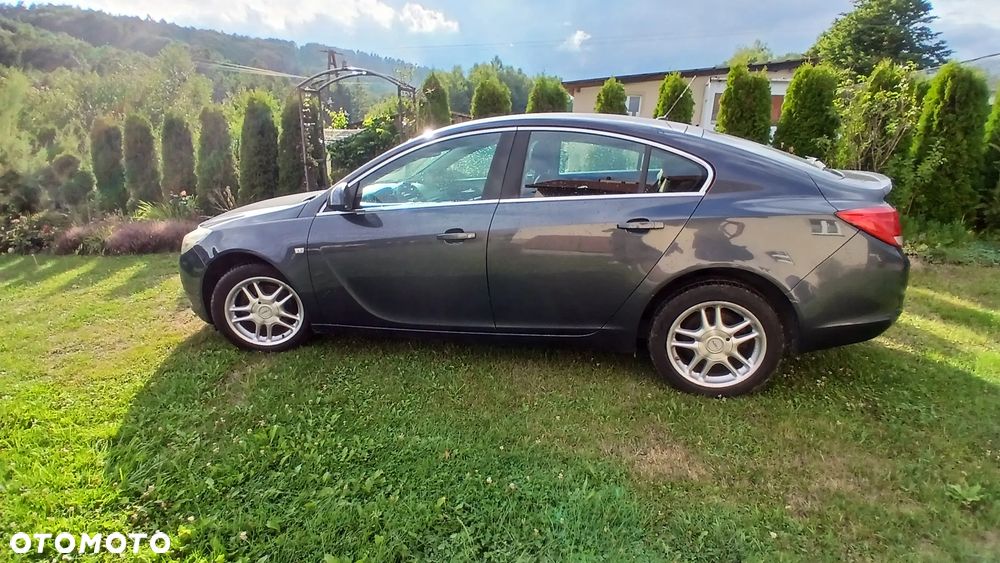 Opel Insignia 1.6 - 1