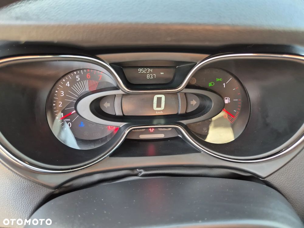 Renault Captur 1.2 Energy TCe Limited - 17