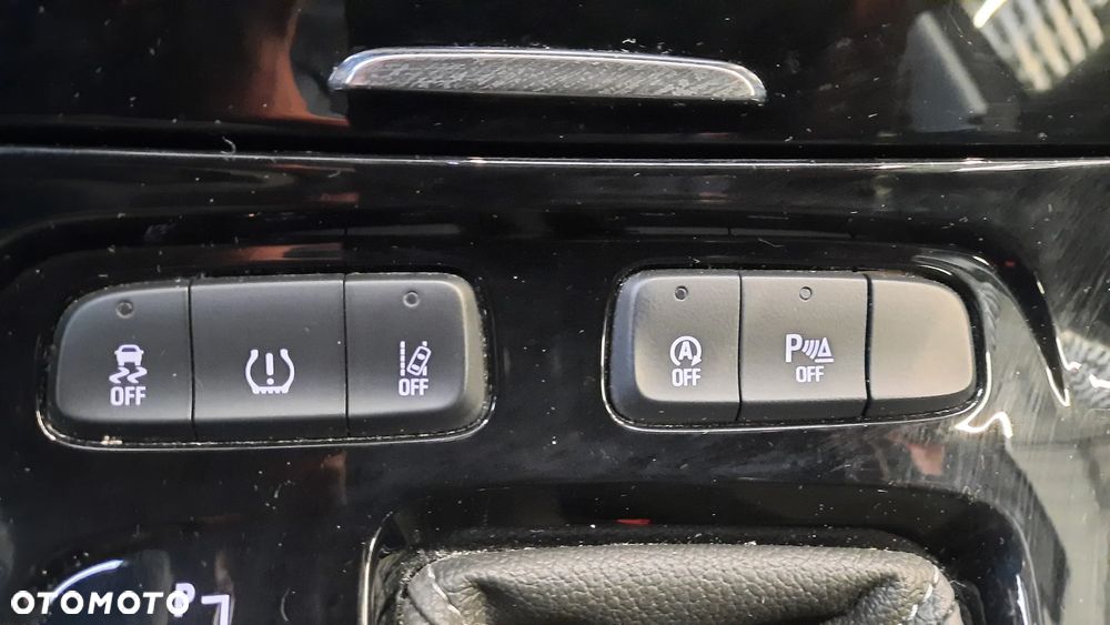 Opel Grandland X 1.2 Start/Stop Automatik Business Edition - 29