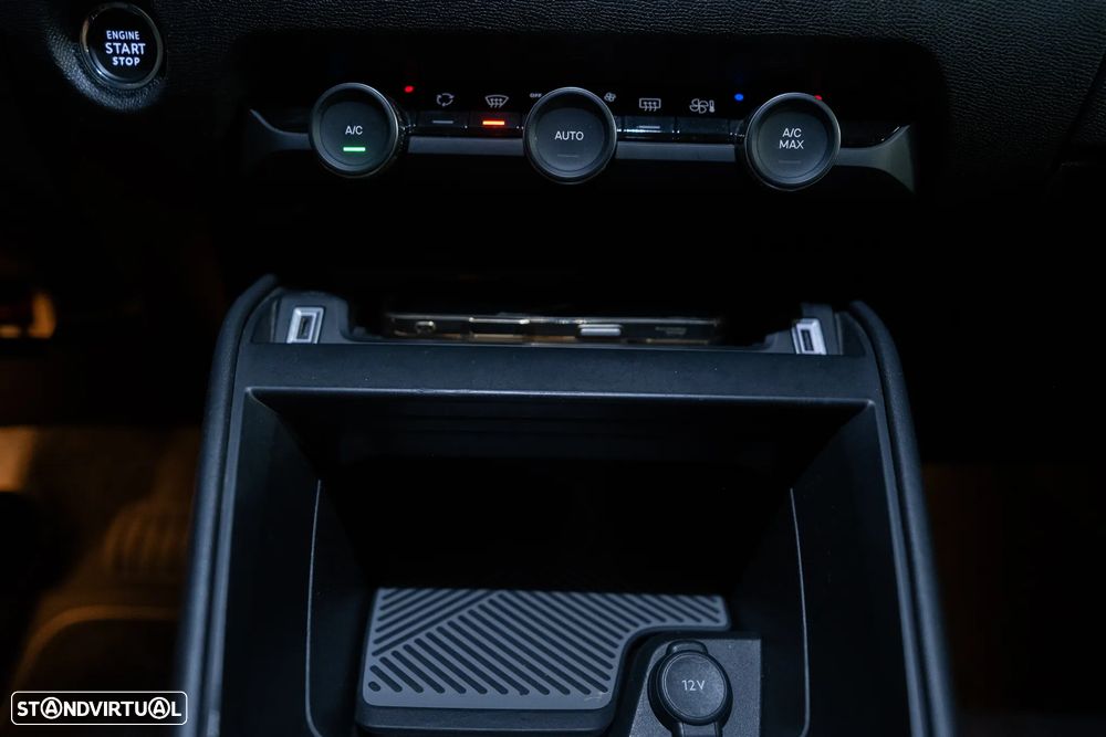 Citroën e-C4 50 kWh Feel - 25