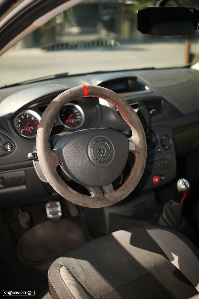 Renault Clio 1.2 TCE GT J15 - 9