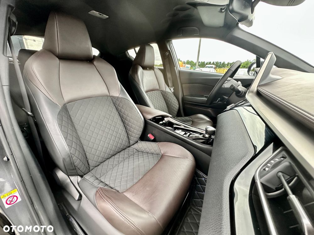Toyota C-HR 1.8 Hybrid Style - 36