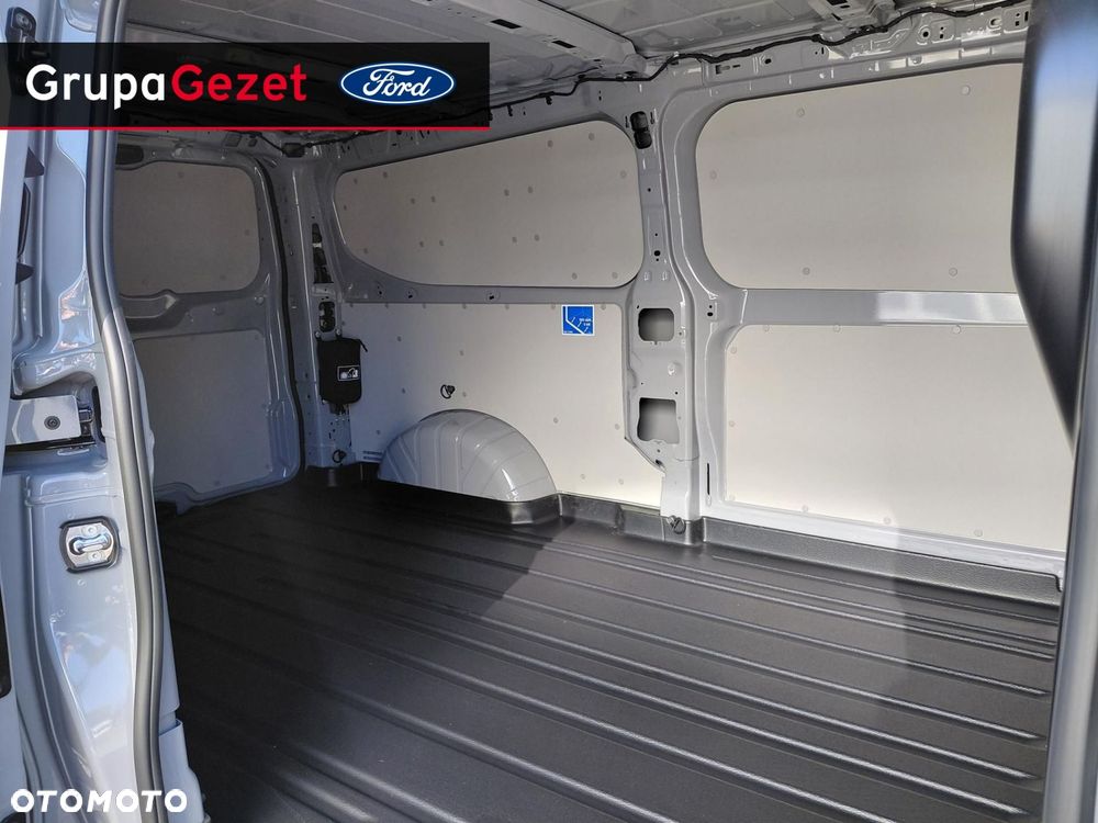Ford Transit Custom - 12