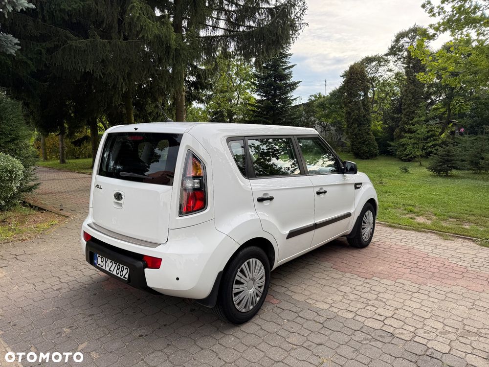Kia Soul 1.6 XL - 3