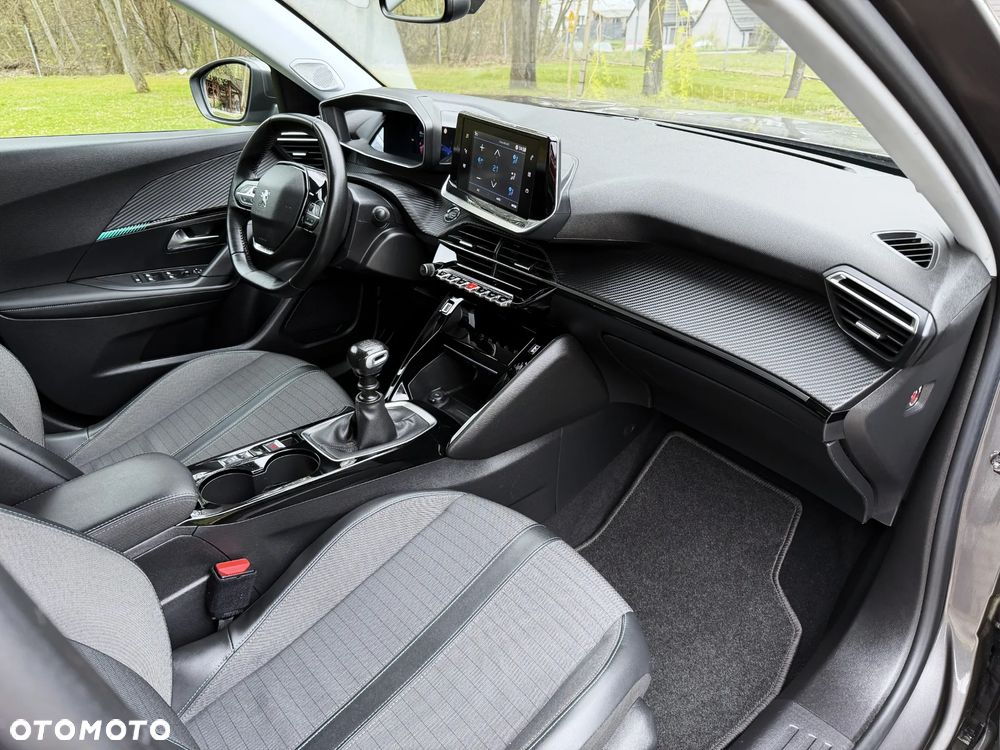 Peugeot 2008 PureTech 130 Allure Pack - 15