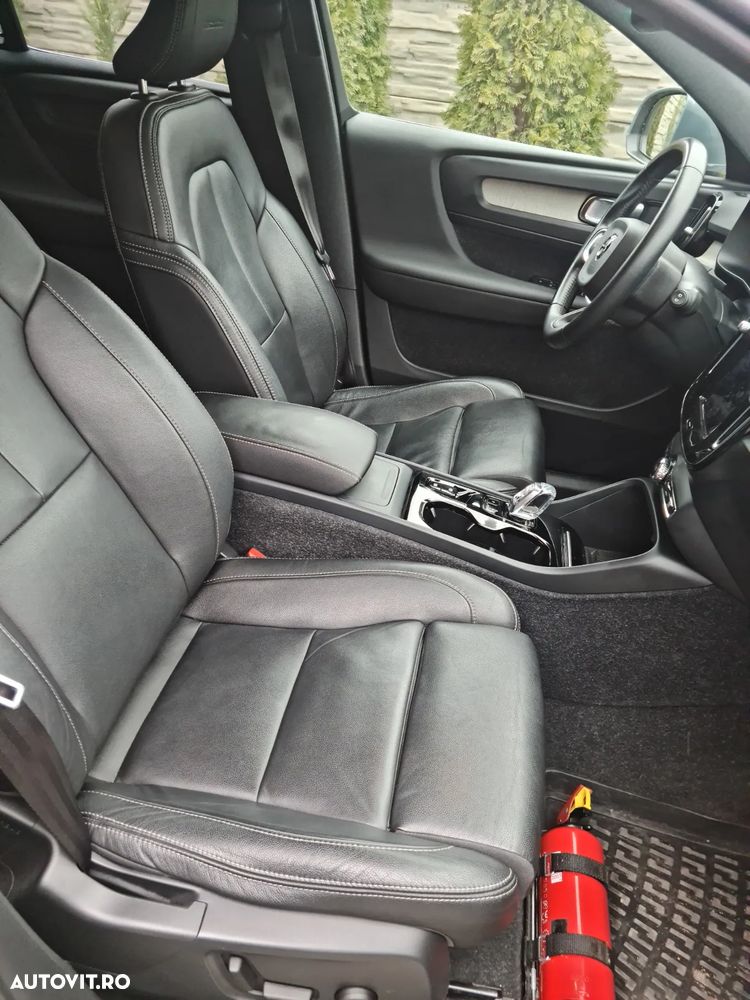 Volvo XC 40 D3 AWD Geartronic Inscription - 6