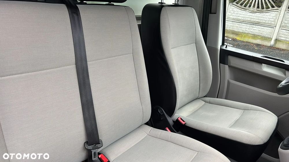 Volkswagen Transporter T6 - 13