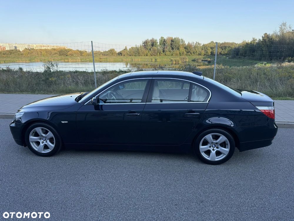 BMW Seria 5 530i - 4