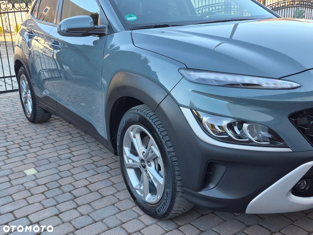 Hyundai Kona - 38