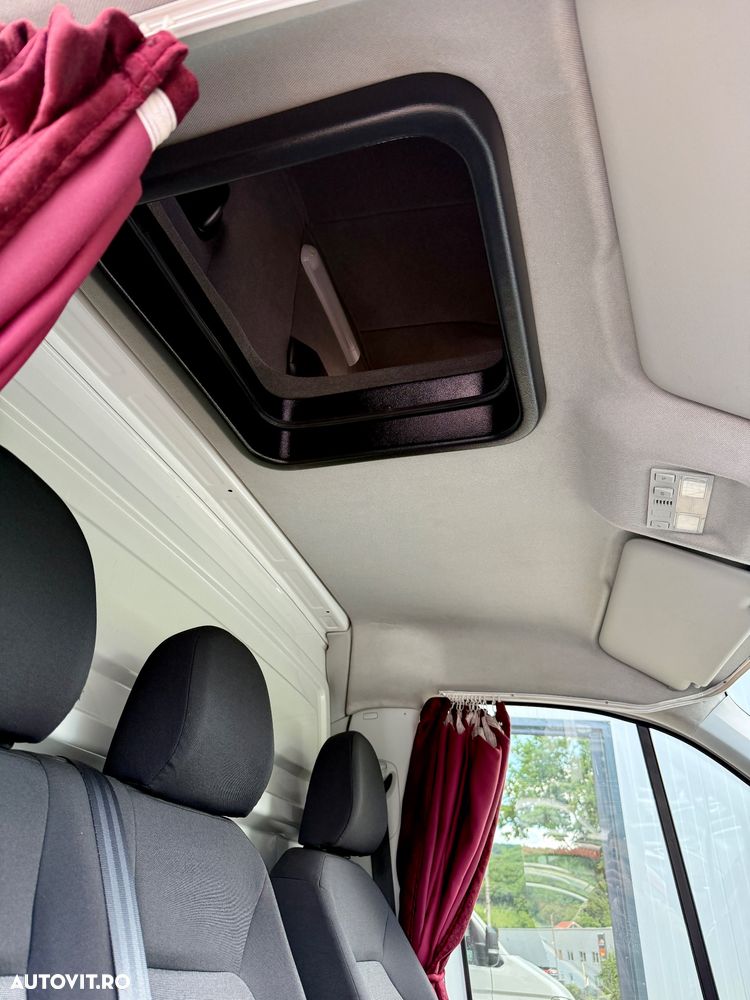 Volkswagen CRAFTER - 17