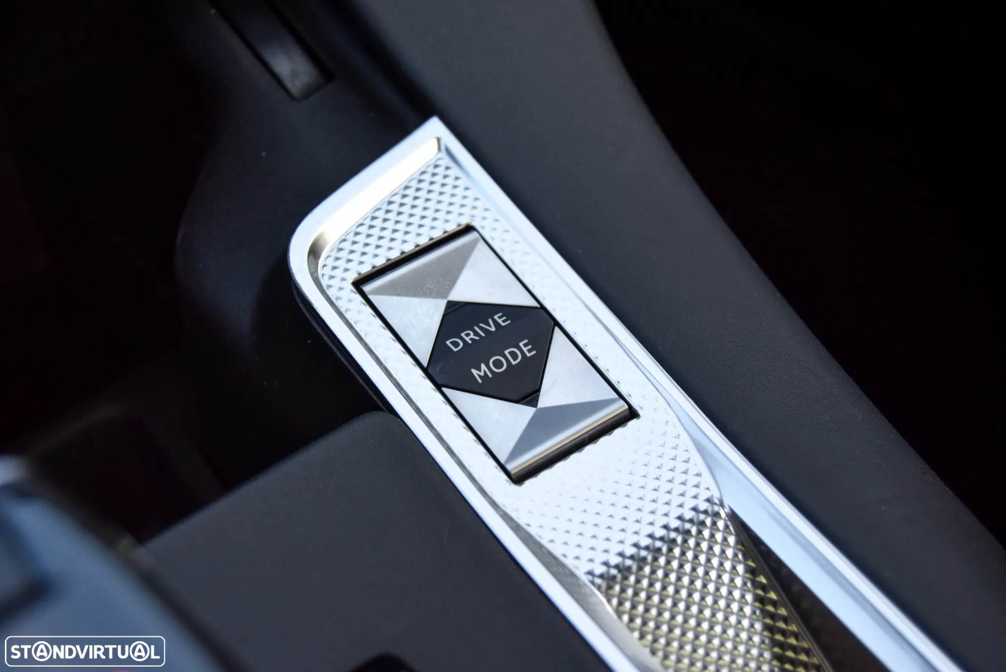 DS DS7 Crossback E-Tense SE Ligne Noire EAT8 - 18