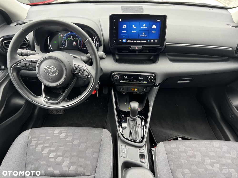 Toyota Yaris Hybrid 1.5 Style - 11