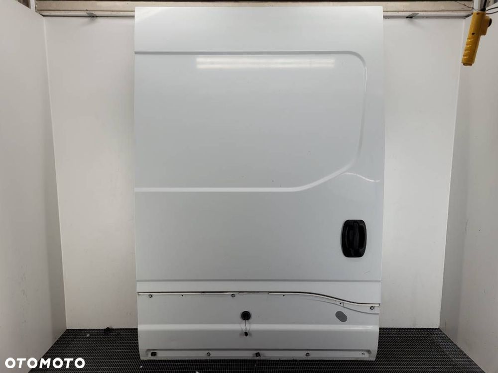 DRZWI PRZESUWNE IVECO DAILY VI KOMPLETNE L2H3 - 1