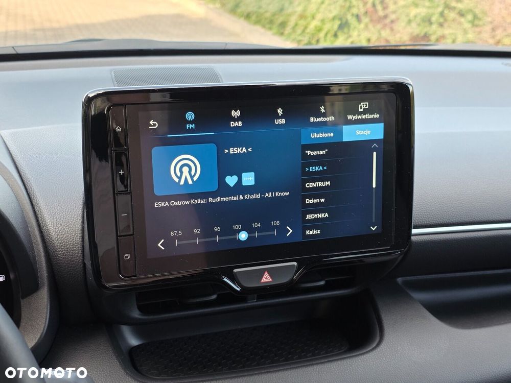 Toyota Yaris Hybrid 1.5 Style - 12