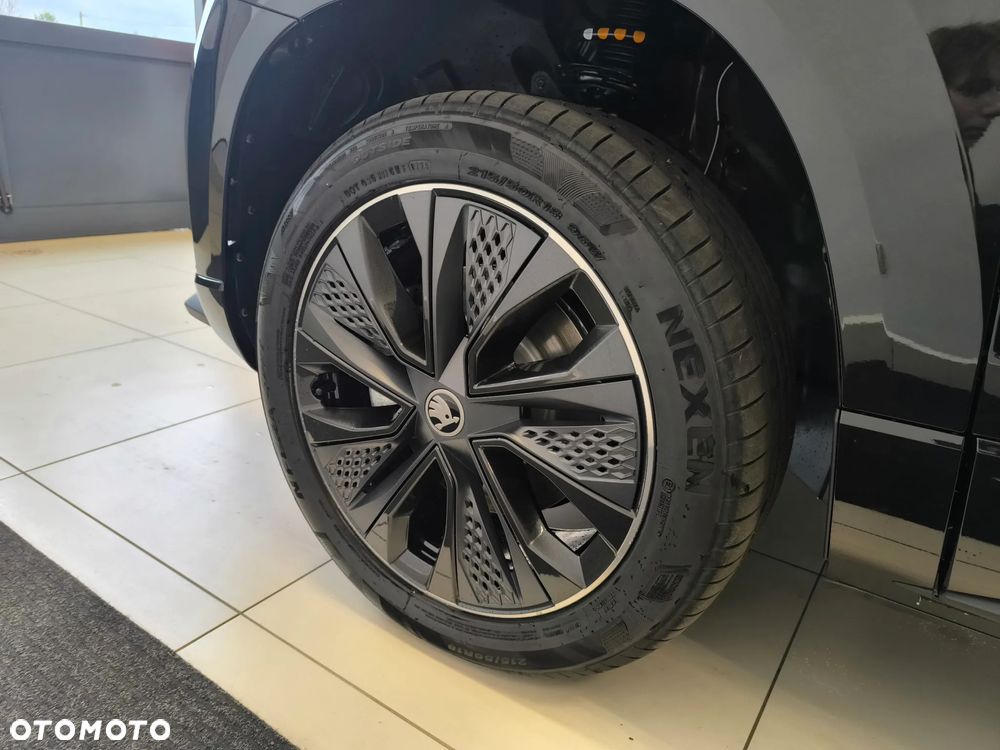 Skoda Karoq 1.5 TSI ACT Sportline DSG - 10