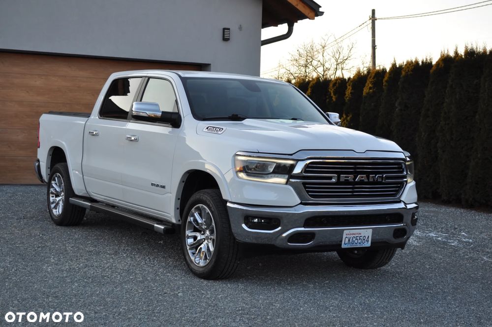 RAM 1500 Crew Cab Longbed Laramie - 2