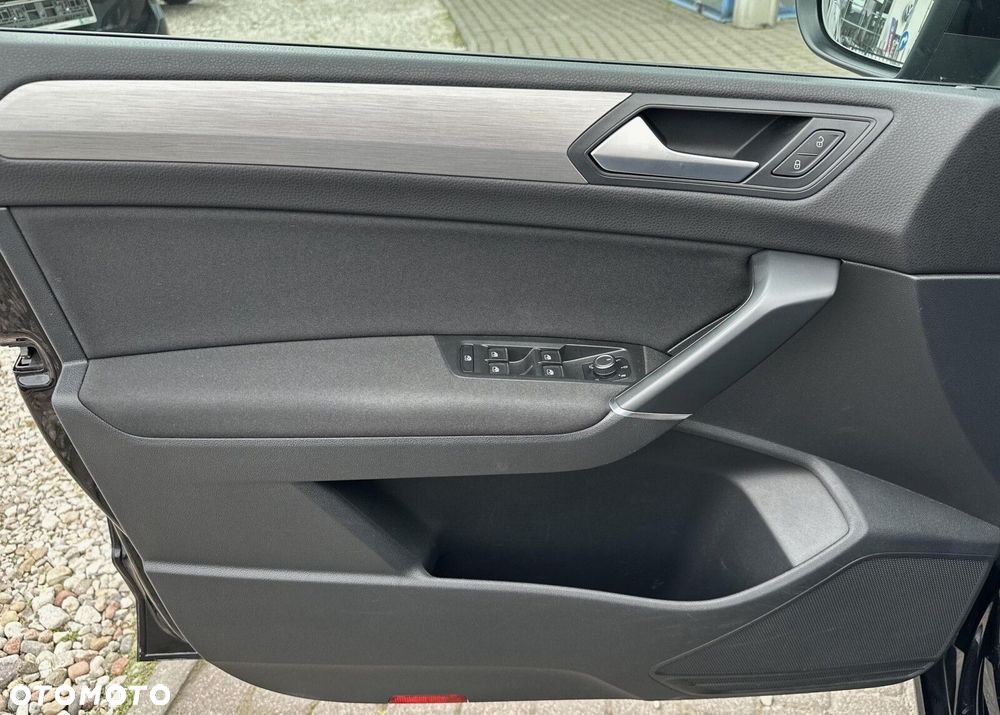 Volkswagen Touran 1.4 TSI BMT Comfortline DSG - 20
