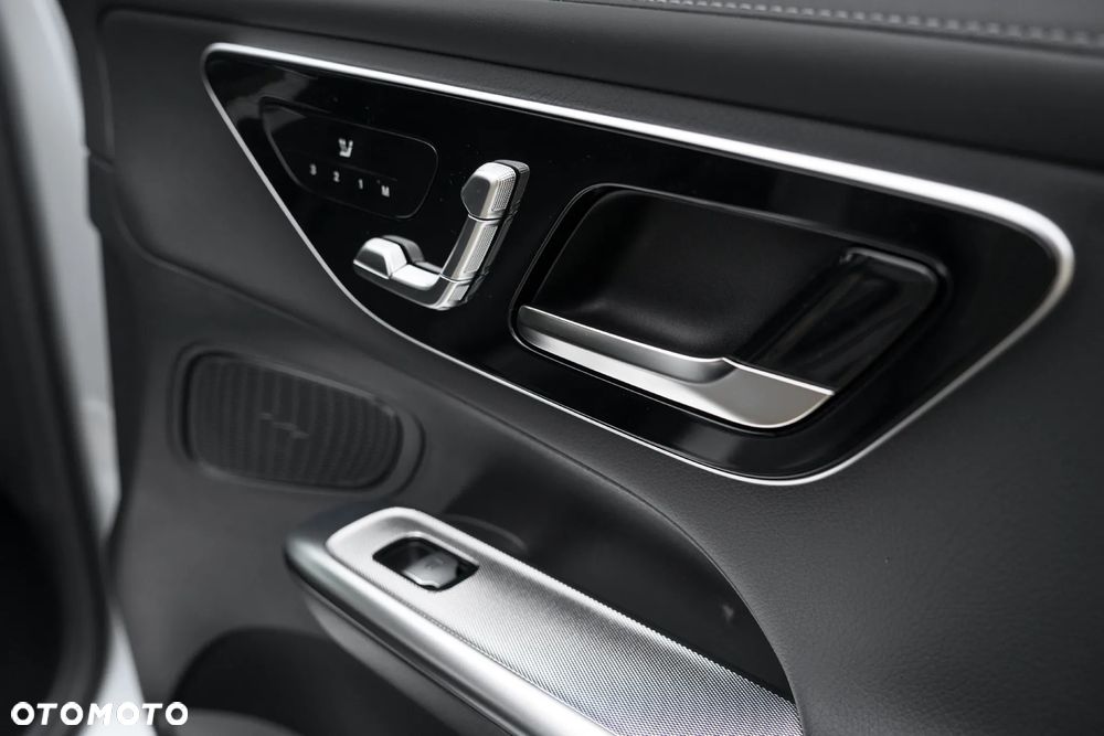 Mercedes-Benz GLC 220 d mHEV 4-Matic AMG Line - 20
