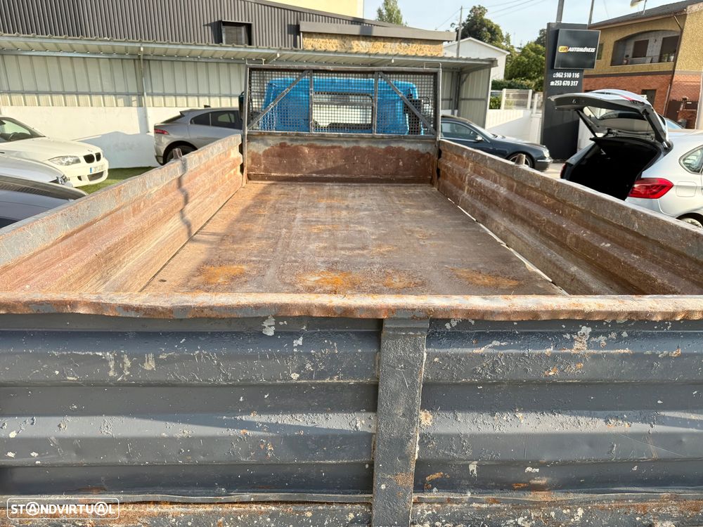 Bedford NKR 3.3 diesel Ligeira BÁSCULA TRIBASCULANTE - 11