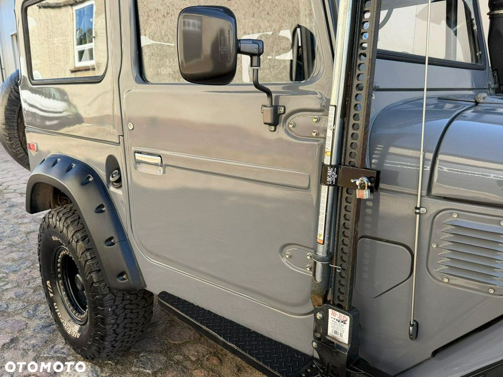Toyota FJ - 27