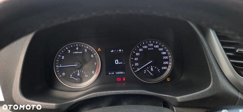 Hyundai Tucson blue 1.6 GDi 2WD Passion - 26