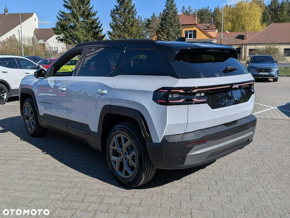 Jeep Compass - 4