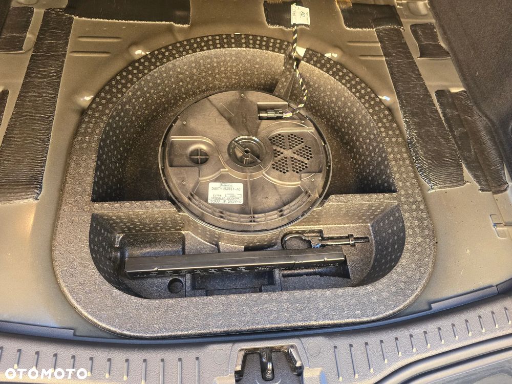 Ford Focus - 30