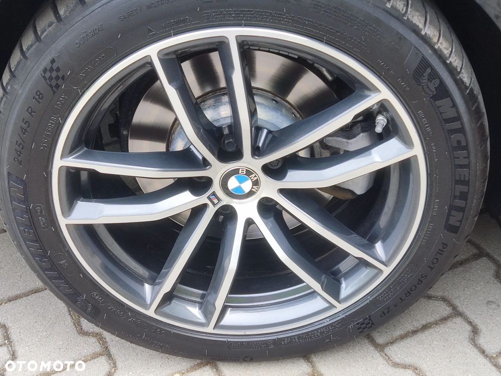 BMW Seria 5 520d - 14