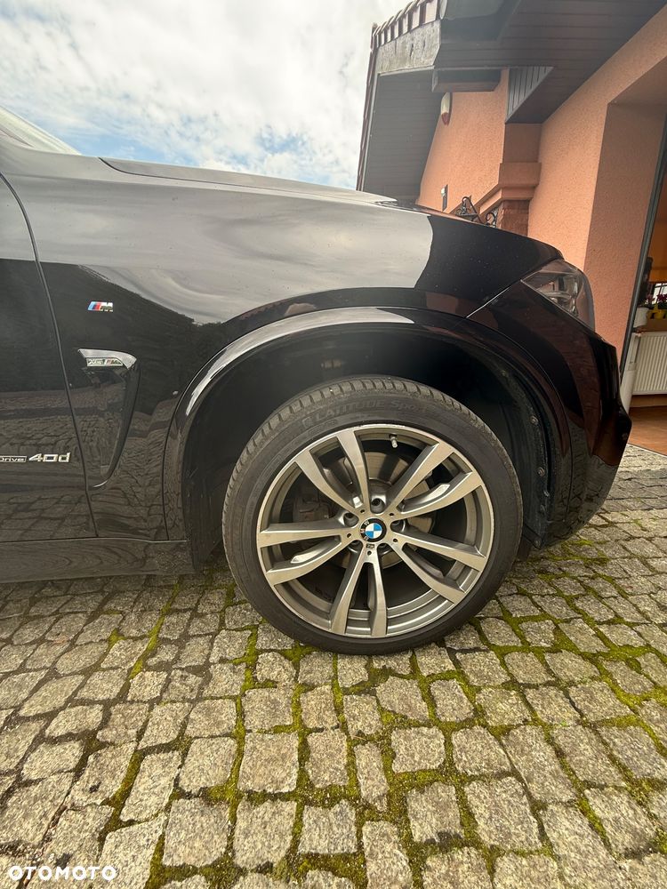 BMW X5 xDrive40d - 11