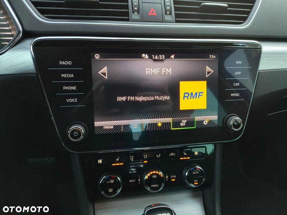 Skoda Superb 2.0 TDI SCR Ambition DSG - 26