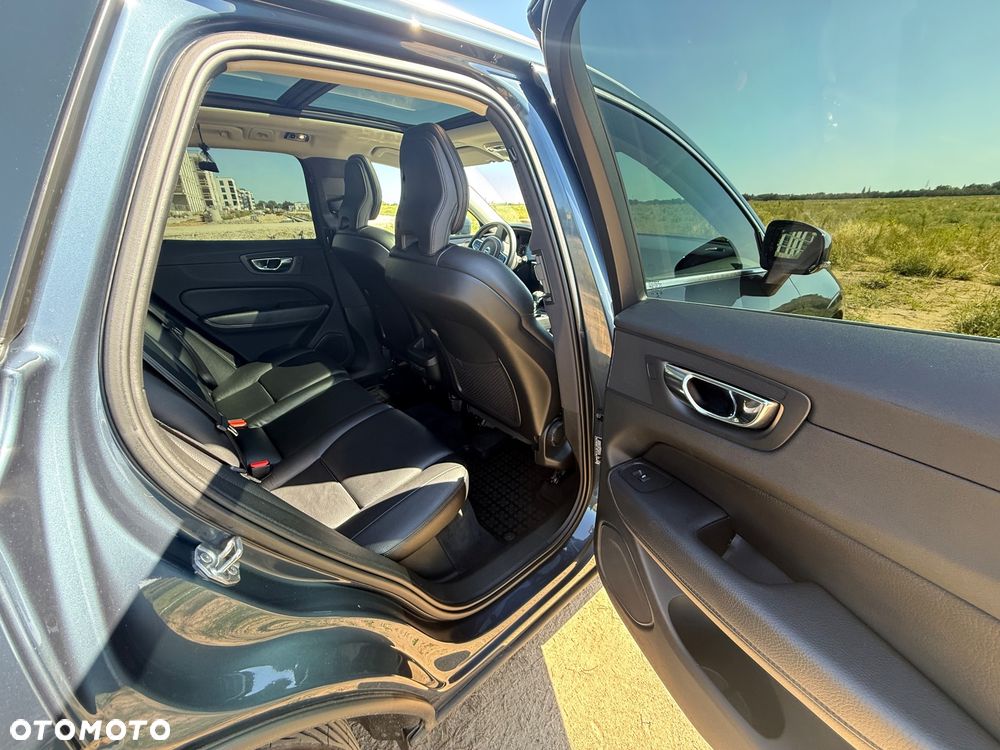 Volvo XC 60 D4 AWD Inscription - 8