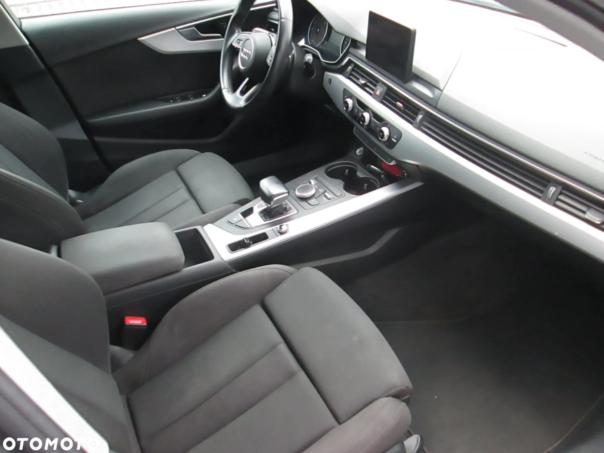 Audi A4 Avant 2.0 TFSI ultra S tronic - 18