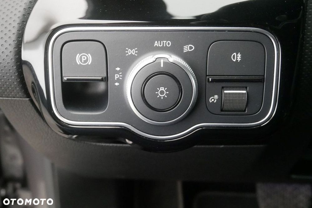 Mercedes-Benz Klasa A - 25