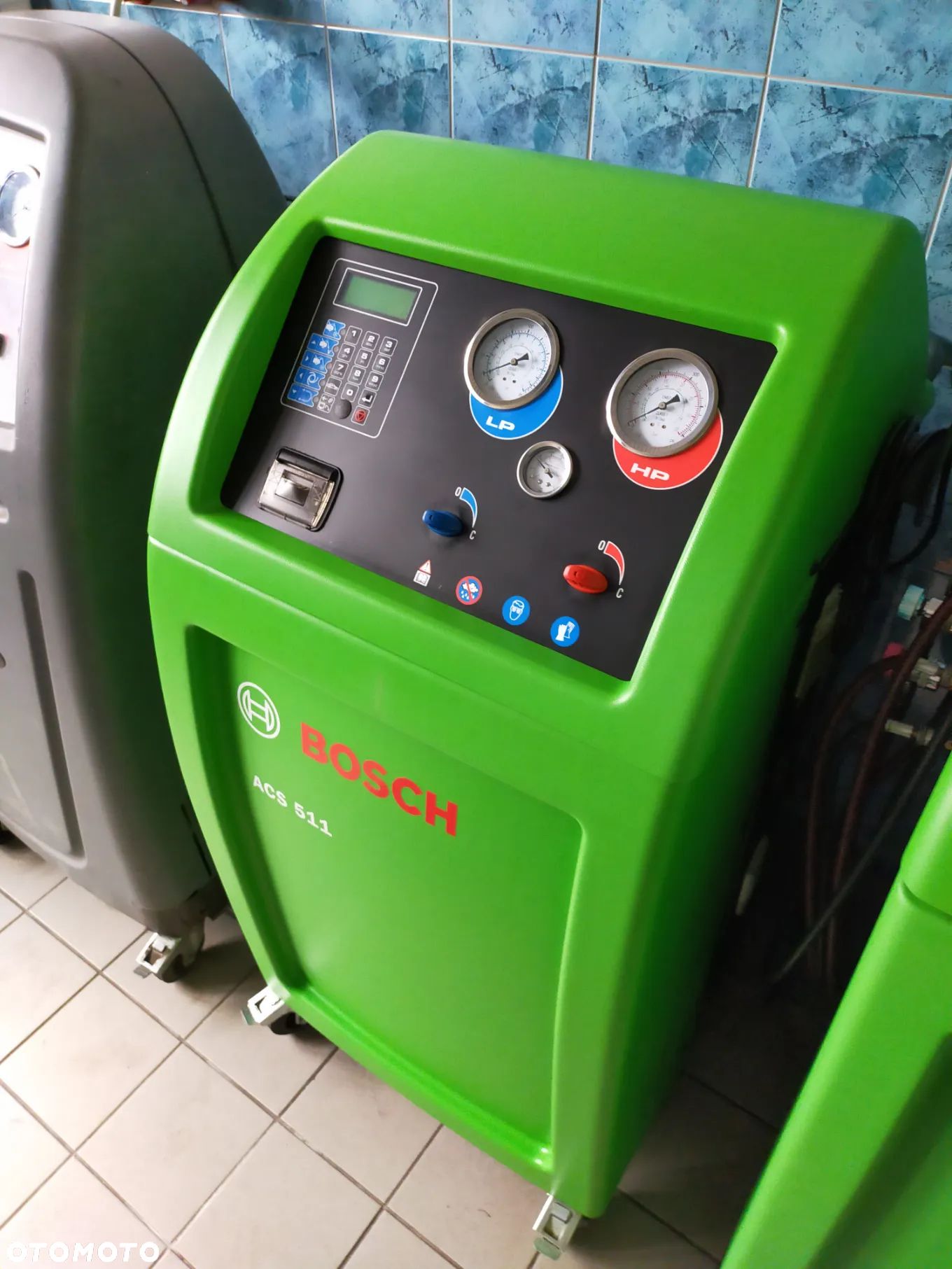 Acs 611 stacja klimatyzacji Bosch elektryki i hybrydy - 14