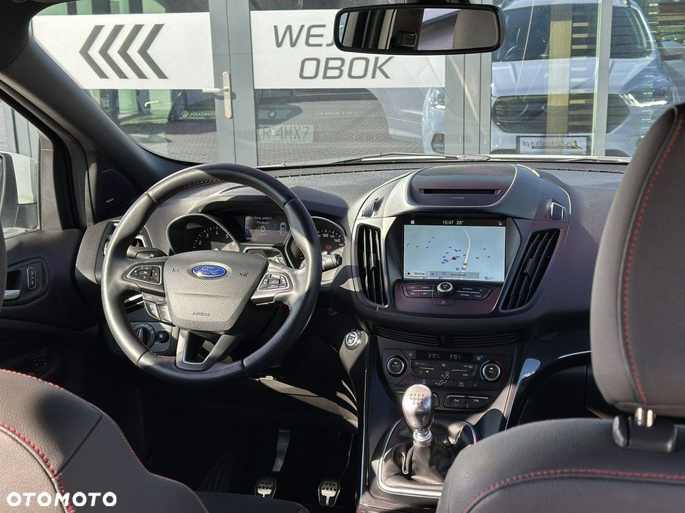 Ford Kuga 1.5 EcoBoost 2x4 ST-Line - 12