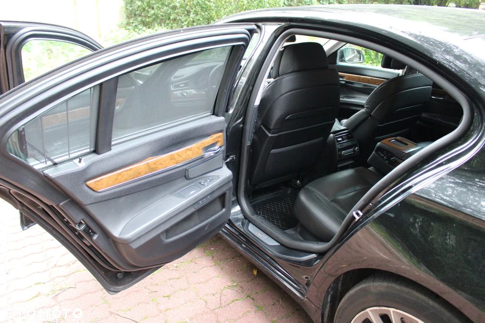 BMW Seria 7 730d - 15