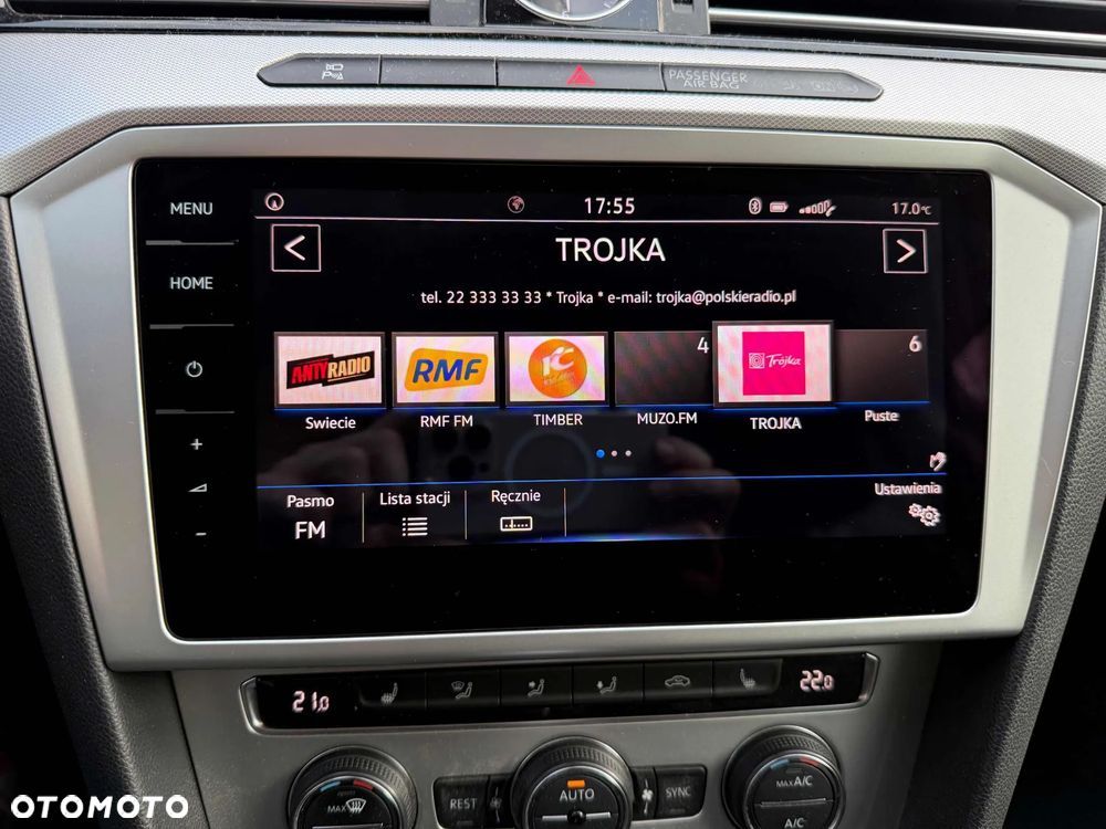 Volkswagen Passat 2.0 TDI SCR DSG Comfortline - 18