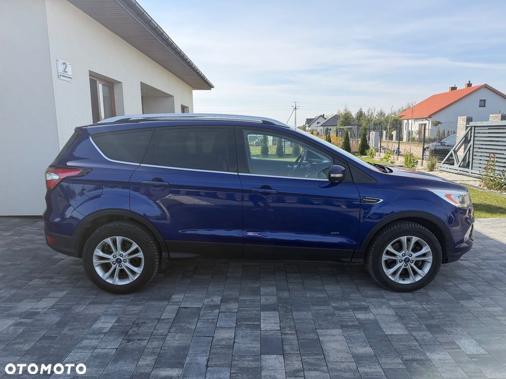 Ford Kuga 2.0 TDCi 4x4 Titanium - 6