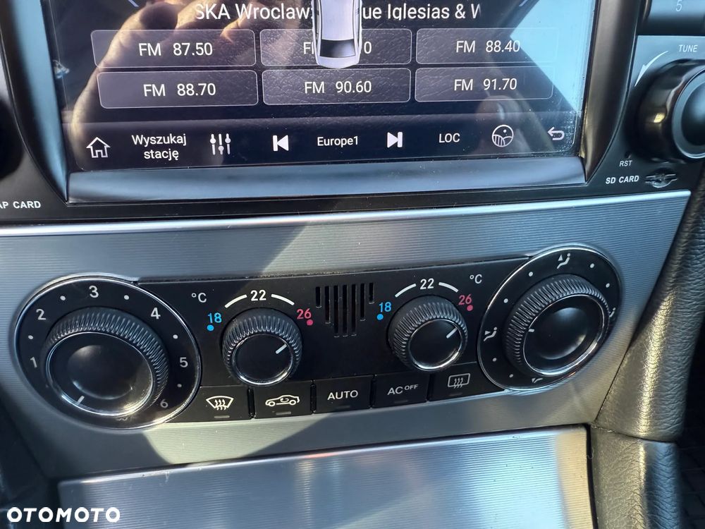 Mercedes-Benz Klasa C 180 Classic - 22