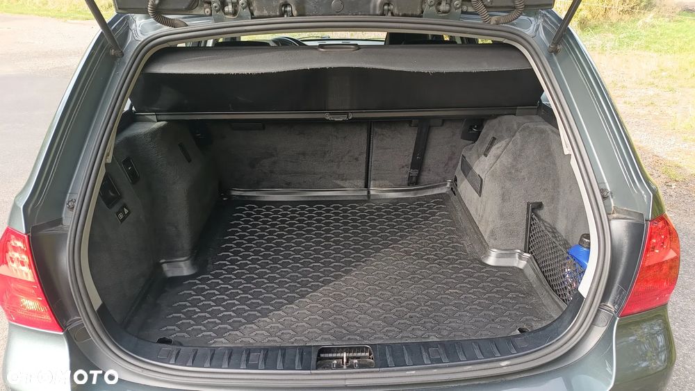 BMW Seria 3 320i - 20