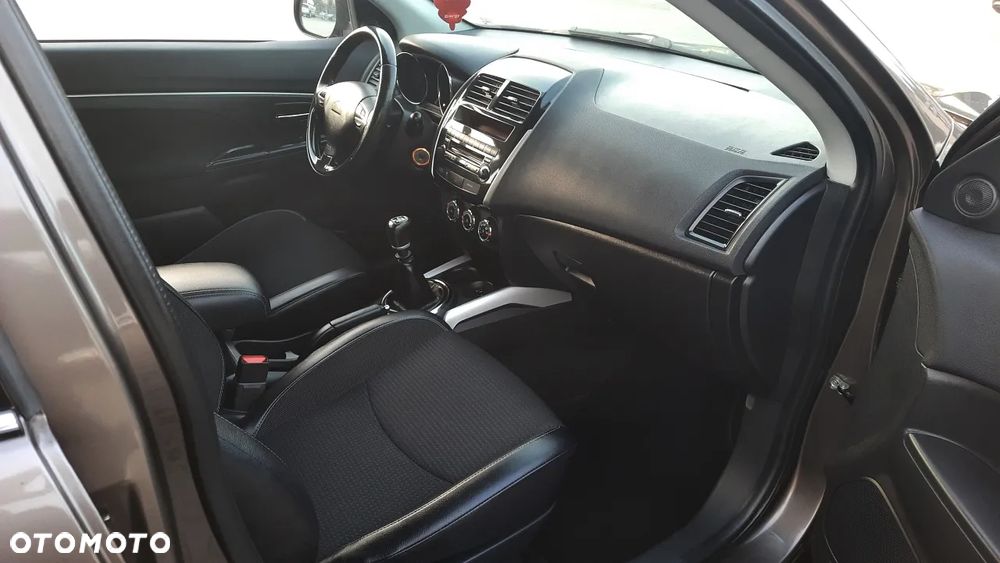 Citroën C4 Aircross 1.6 HDi STT 4x2 Exclusive - 11