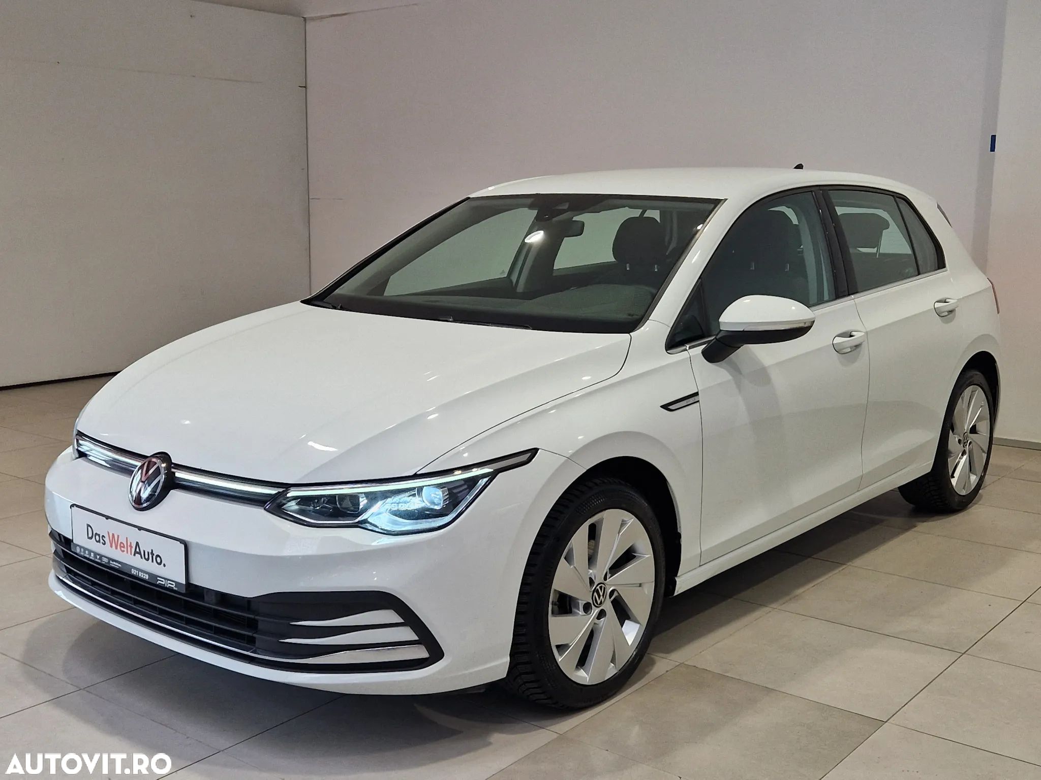 Volkswagen Golf 2.0 TDI DSG Style - 1