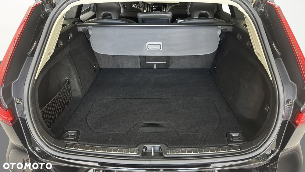Volvo V60 B3 B Inscription - 18