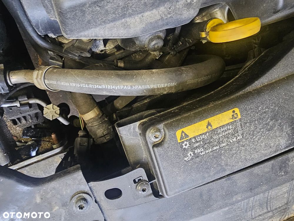 Volkswagen Passat 2.0 TDI SCR DSG Highline - 11